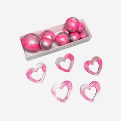 Фигурка из шоколадной глазури "Сферы Barbie" 6 шт 