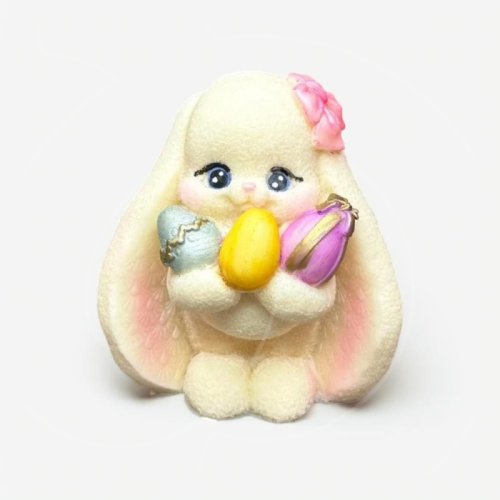 Фигурка из шоколадной глазури "Зайка с пасхальными яйцами" 